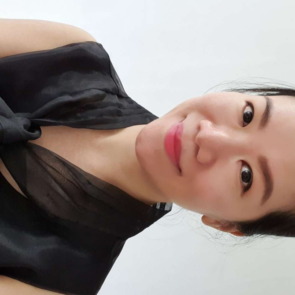 Photo of ANNIE LEE