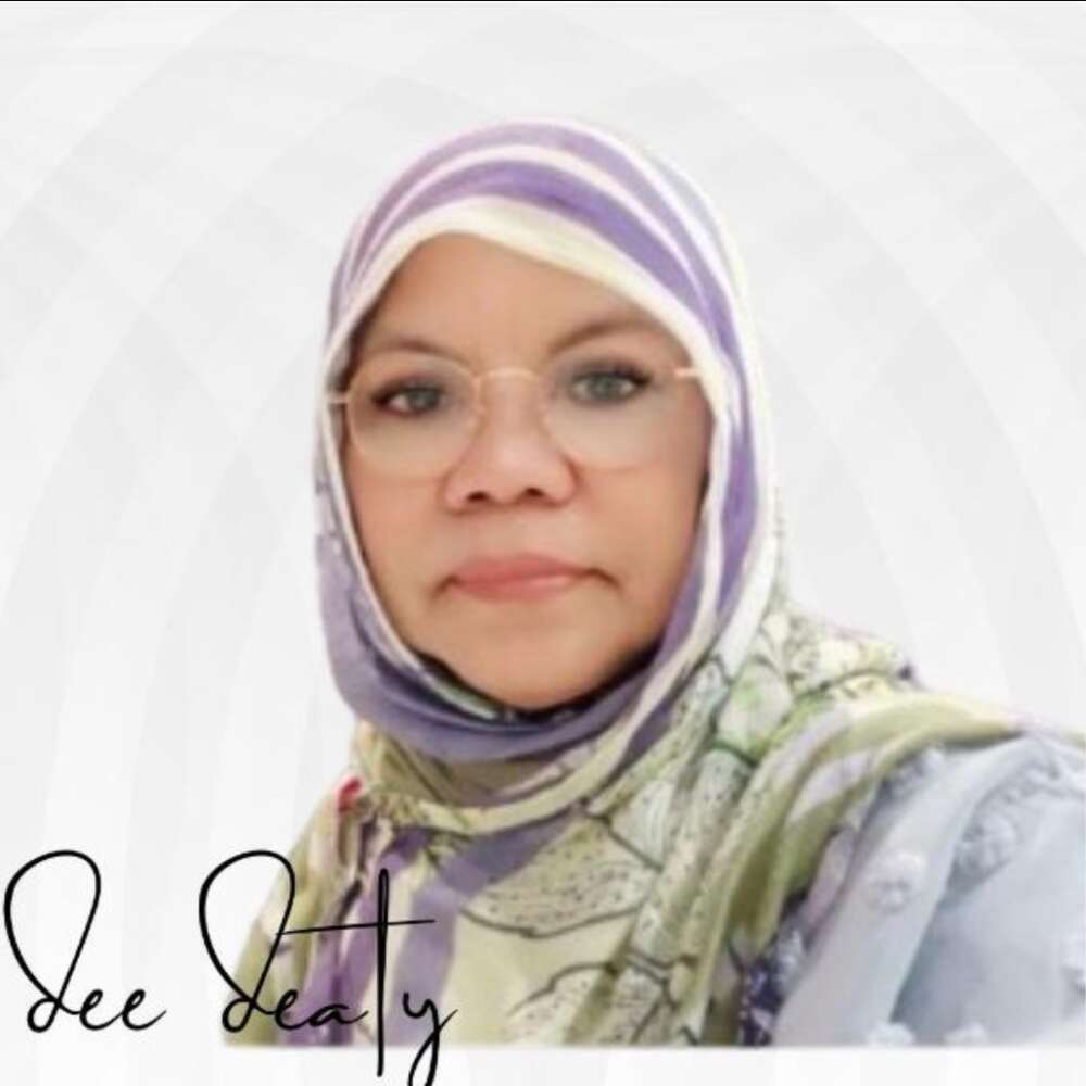 Photo of Duriati Abdullah DR Dee Deaty