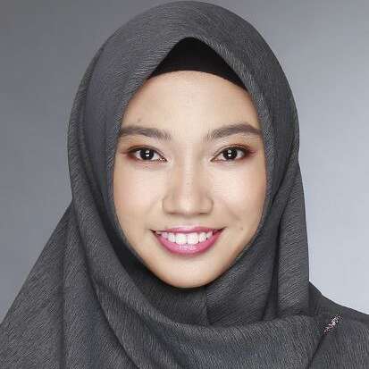 Photo of  Dewi Adrini