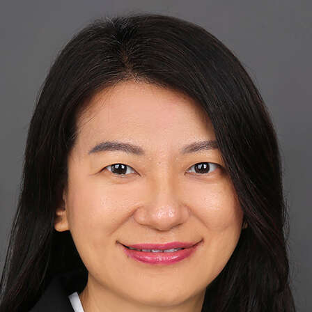 Photo of Lynn Chou